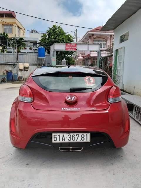 Hyundai Veloster   2011 - Cần bán lại Hyundai Veloster sản xuất 2011, màu đỏ, xe nhập khẩu