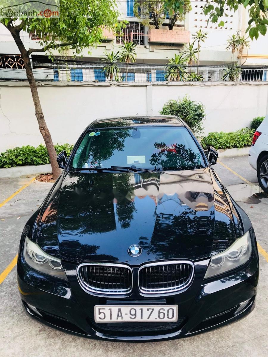 BMW 3 Series 320i 2009 - Bán xe BMW 3 Series 320i sản xuất 2009, màu đen, xe nhập   