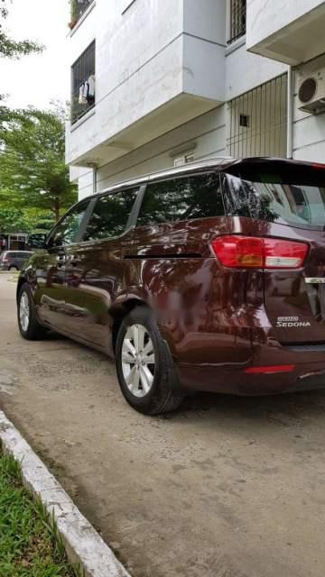 Kia Sedona  GAT 2018 - Cần bán lại xe Kia Sedona GAT đời 2018, màu đỏ, giá tốt