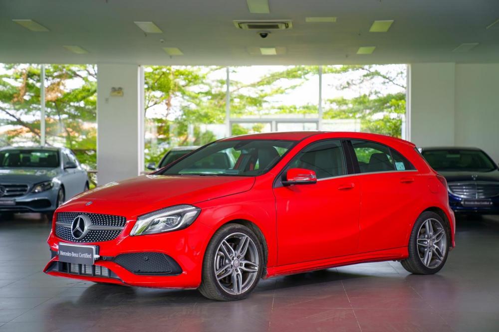 Mercedes-Benz A class A250 2016 - Bán Mercedes-benz A250, đăng ký 2018, màu đỏ, 3.500km, nhập khẩu nguyên chiếc