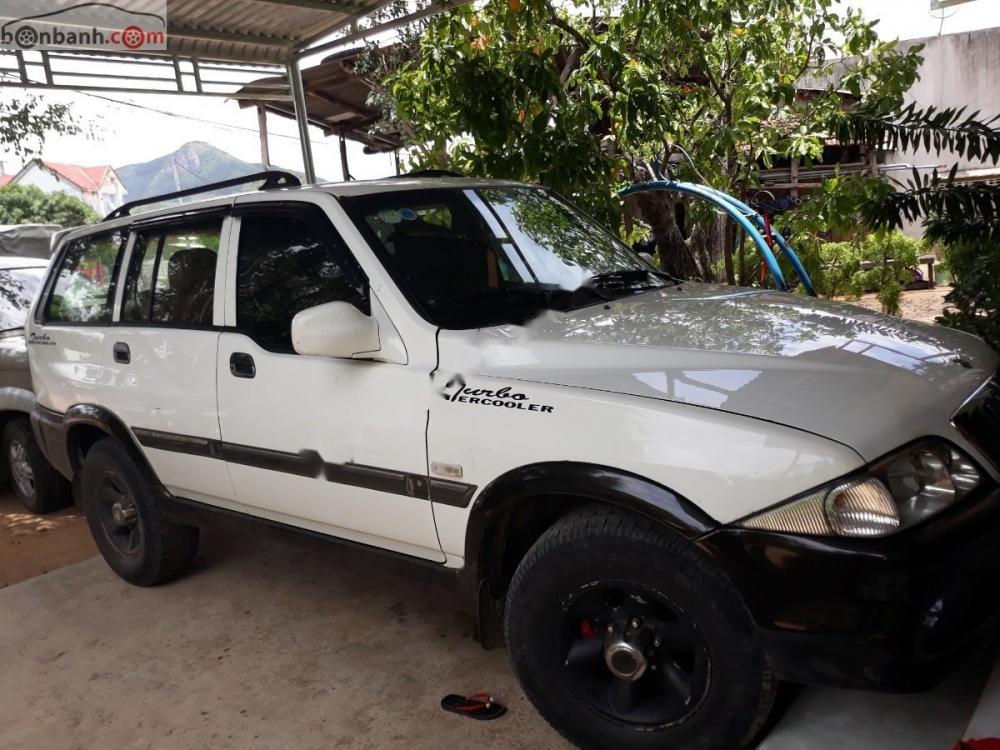 Ssangyong Musso 2.3 2003 - Bán Ssangyong Musso 2.3 năm 2003, màu trắng  