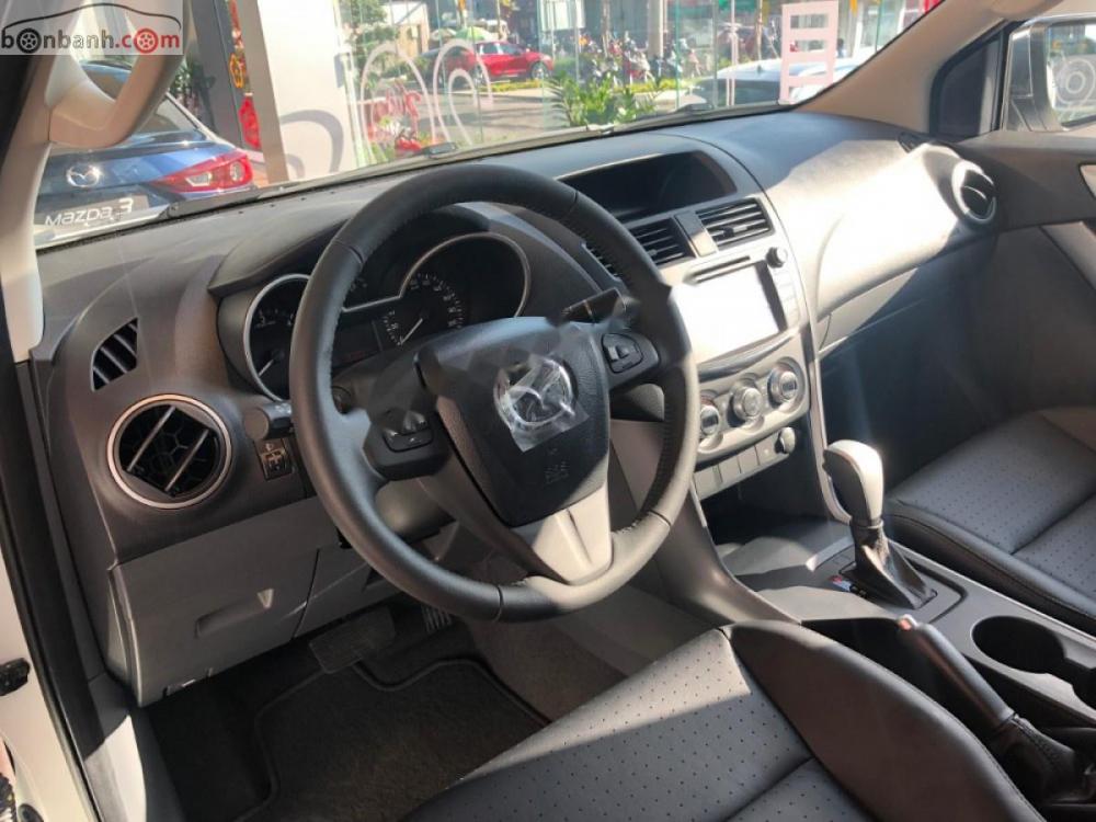 Mazda BT 50 2.2L 4x2 ATH 2018 - Cần bán Mazda BT 50 2.2L 4x2 ATH đời 2018, màu trắng, xe nhập Thái 100%