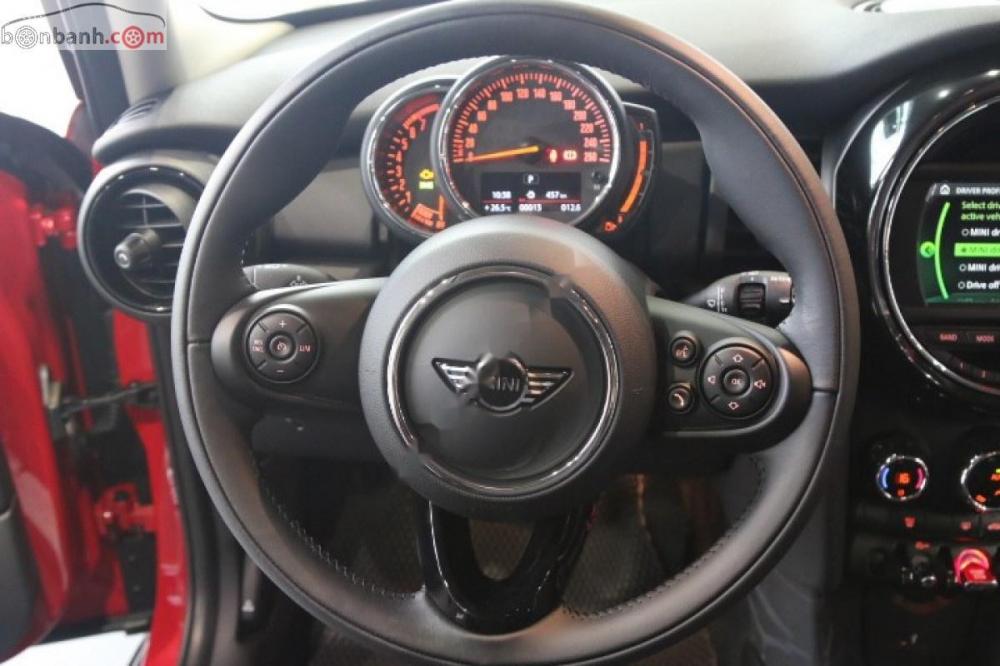 Mini Cooper S 5Dr 2018 - Bán xe Mini Cooper S 5 Doors LCI model 2019, màu Midnight Black, nhập khẩu từ Anh Quốc, có xe giao ngay