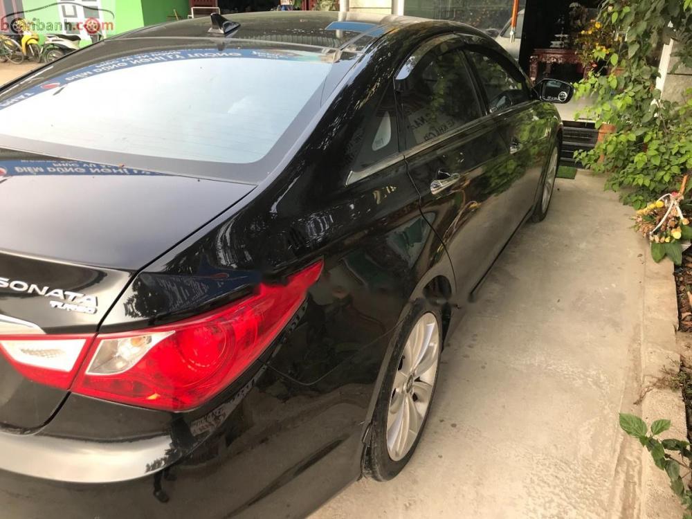 Hyundai Sonata D 2010 - Bán xe Hyundai Sonata D đời 2010, màu đen, nhập khẩu, xe cực giữ gìn