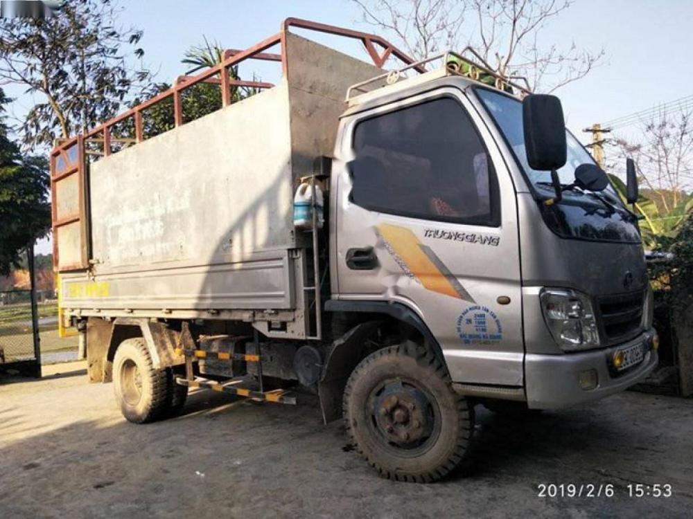 Xe tải 1,5 tấn - dưới 2,5 tấn 2013 - Bán xe tải Trường Giang 2013, màu bạc. 
