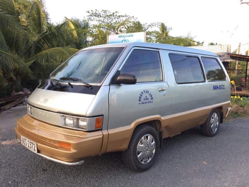 Toyota Van   1986 - Cần bán gấp Toyota Van đời 1986, xe nhập 