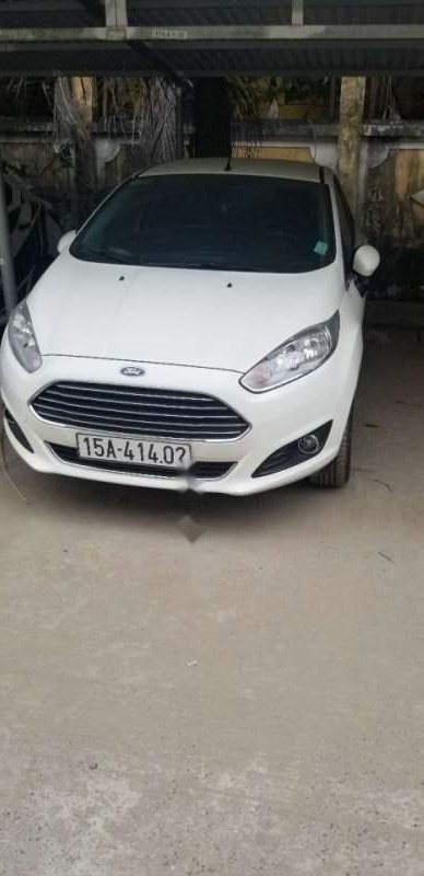 Ford Fiesta   2018 - Cần bán lại xe Ford Fiesta 2018, màu trắng, xe nhập