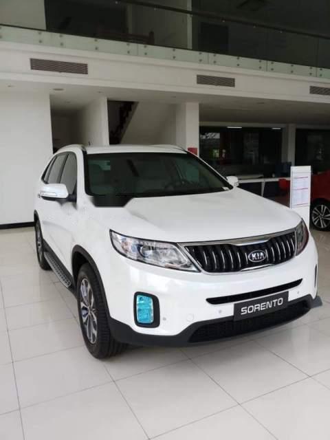 Kia Sorento  Gat 2019 - Cần bán xe Kia Sorento Gat đời 2019, màu trắng, giá 789tr