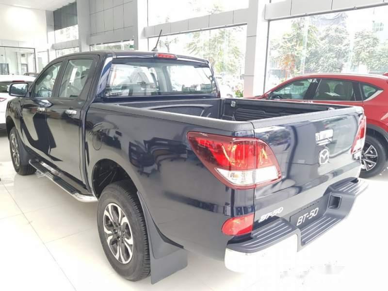 Mazda BT 50 2019 - Cần bán xe Mazda BT 50 năm sản xuất 2019, màu xanh lam, xe nhập, giá tốt