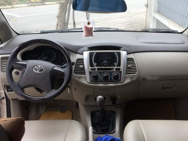 Toyota Innova 2015 - Bán Toyota Innova đời 2015