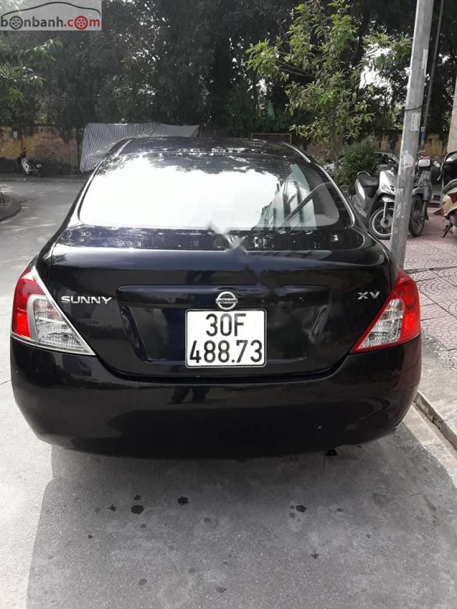 Nissan Sunny XV 1.5AT 2014 - Bán Nissan Sunny XV 1.5AT 2014, màu đen, số tự động, giá 390tr 