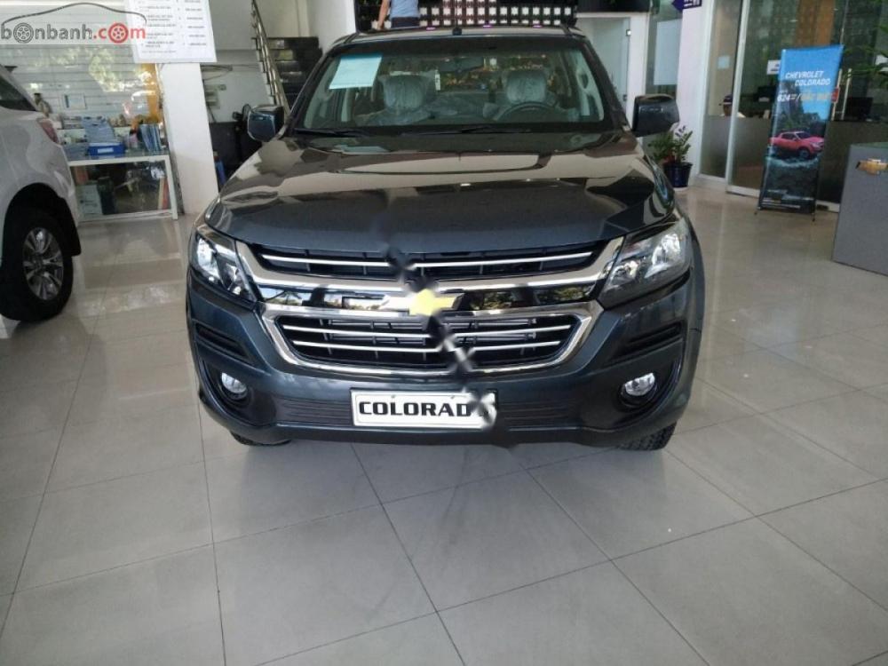 Chevrolet Colorado LT 2.5L 4x2 MT 2018 - Bán xe Chevrolet Colorado LT 2.5L 4x2 MT sản xuất năm 2018, màu xám, xe nhập, giá chỉ 625 triệu