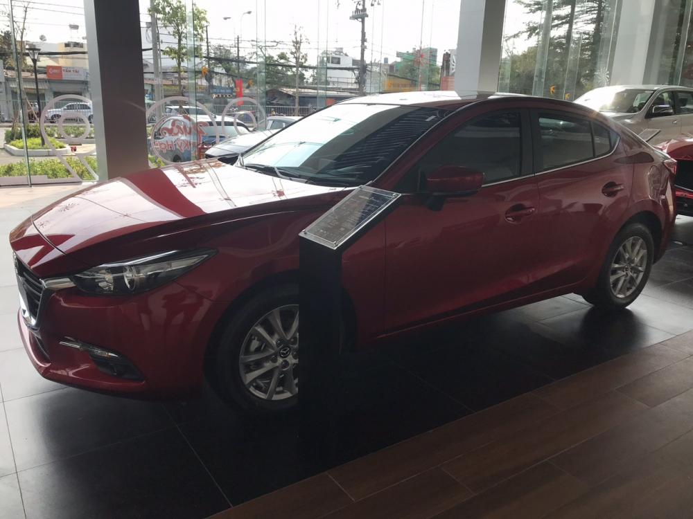 Mazda 3  1.5 2019 - Bán Mazda 3 1.5 Sedan 2019, vay 85%, trả trước 200tr