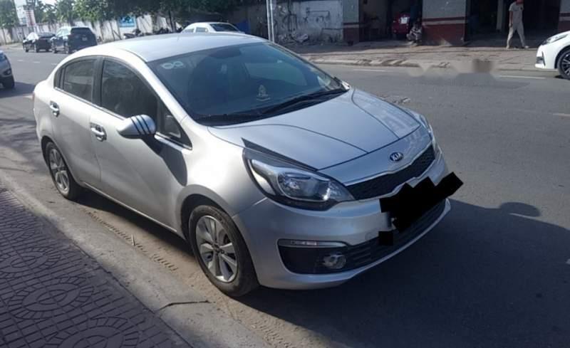 Kia Rio   2015 - Bán Kia Rio sản xuất năm 2015, màu bạc, nhập khẩu, xe gia đình