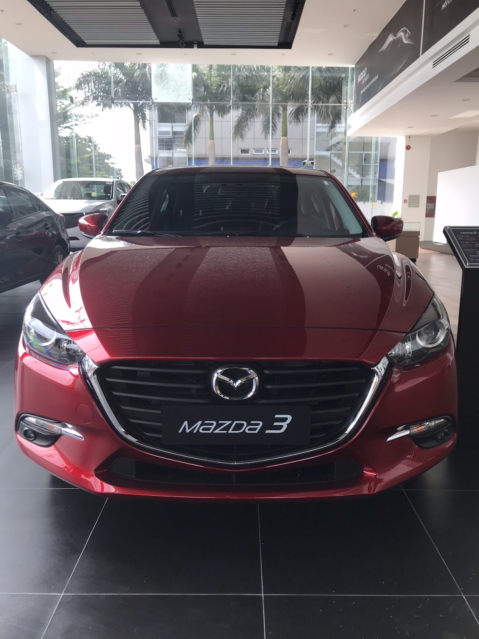 Mazda 3  1.5 2019 - Bán Mazda 3 1.5 Sedan 2019, vay 85%, trả trước 200tr