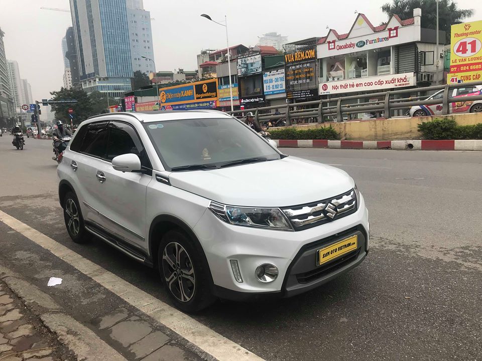 Suzuki Vitara 1.6AT 2017 - Bán xe Suzuki Vitara 1.6AT model 2017, màu trắng, nhập khẩu, giá tốt