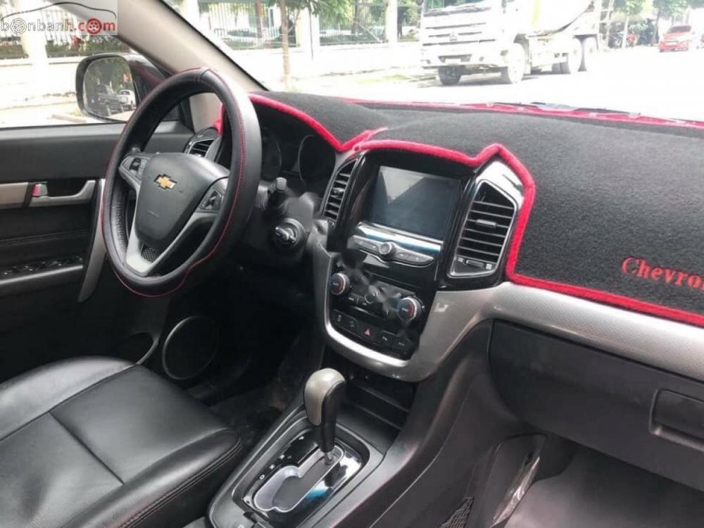 Chevrolet Captiva LTZ 2016 - Cần bán lại xe Chevrolet Captiva LTZ 2016, màu đen