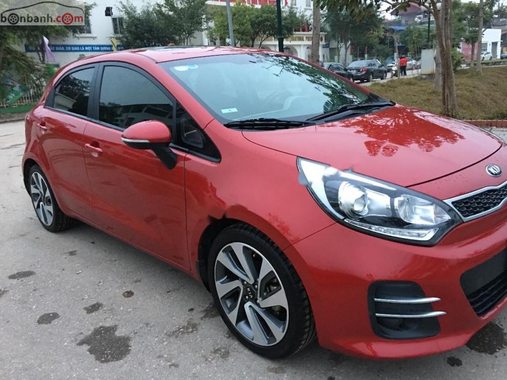 Kia Rio 2015 - Cần bán xe Kia Rio đời 2015, màu đỏ, xe nhập còn mới, giá 495tr