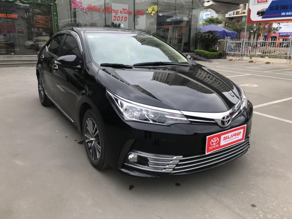 Toyota Corolla altis 1.8AT 2018 - Cần bán Toyota Corolla Altis 1.8AT năm sản xuất 2018, màu đen, giá cạnh tranh