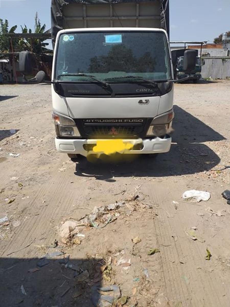 Mitsubishi Canter   2009 - Bán Mitsubishi Canter sản xuất năm 2009, màu trắng, xe zin