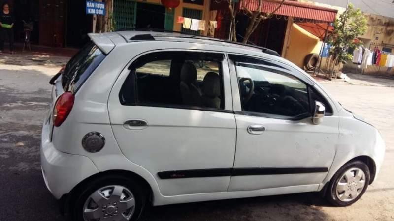 Chevrolet Spark   2009 - Bán Chevrolet Spark sản xuất 2009, màu trắng xe gia đình, giá tốt