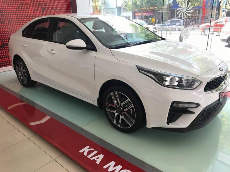 Kia Cerato 2019 - Bán Kia Cerato đời 2019, màu trắng, nhập khẩu, giá 559tr