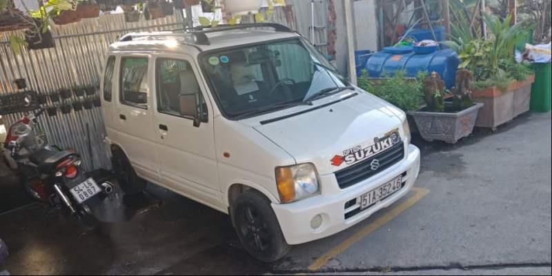 Suzuki Wagon R   2002 - Bán Suzuki Wagon R sản xuất 2002, màu trắng số sàn, 105tr