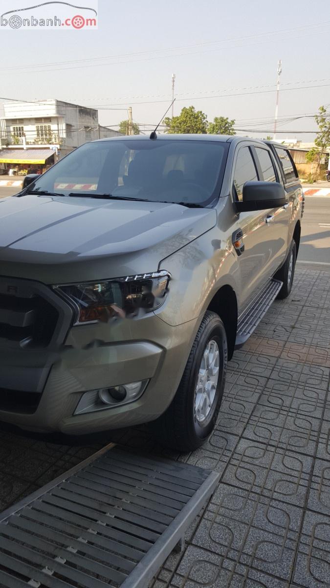 Ford Ranger   XLS 22 MT 2016 - Cần bán gấp Ford Ranger XLS 22 MT năm sản xuất 2016, màu xám, nhập khẩu nguyên chiếc 