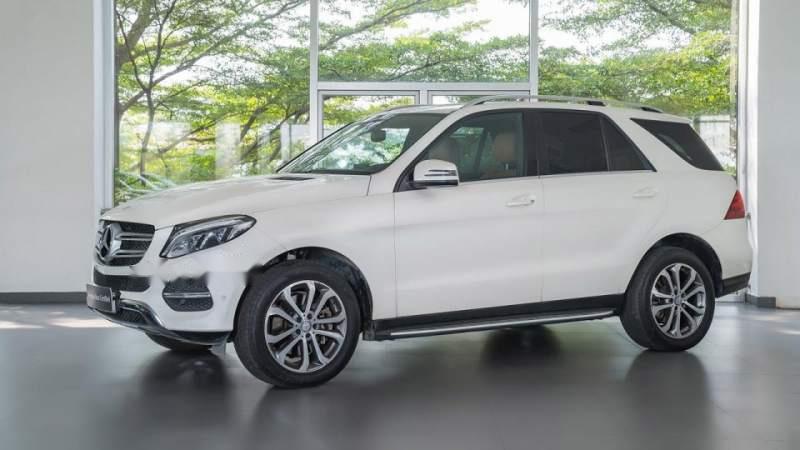 Mercedes-Benz GLE-Class  400 Exclusive   2016 - Mercedes-Benz Phú Mỹ Hưng cần bán GLE400 Exclusive cao cấp nhất, 05 chỗ, đăng ký biển số tháng 05/2018