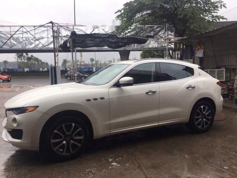 Maserati   2016 - Bán xe Maserati Levante năm sản xuất 2016, màu trắng, nhập khẩu