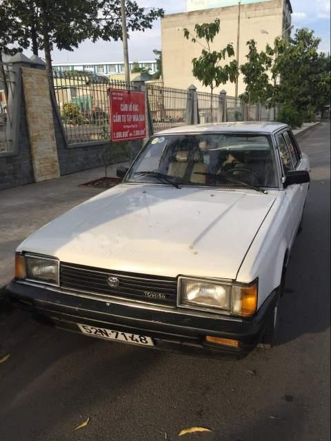 Toyota Cressida   2.0  1984 - Bán Toyota Cressida 2.0 năm 1984, màu trắng, xe nhập