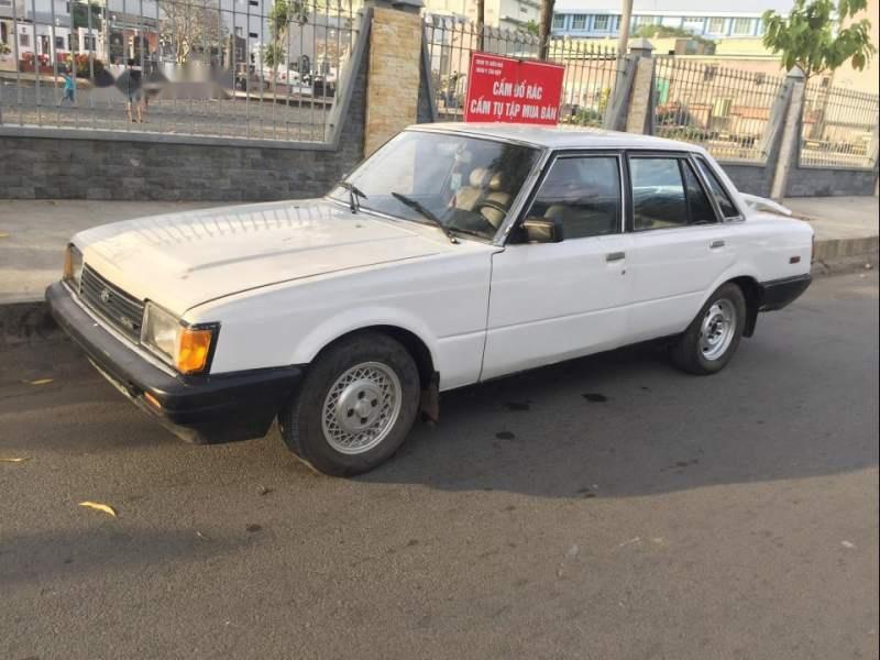 Toyota Cressida   2.0  1984 - Bán Toyota Cressida 2.0 năm 1984, màu trắng, xe nhập