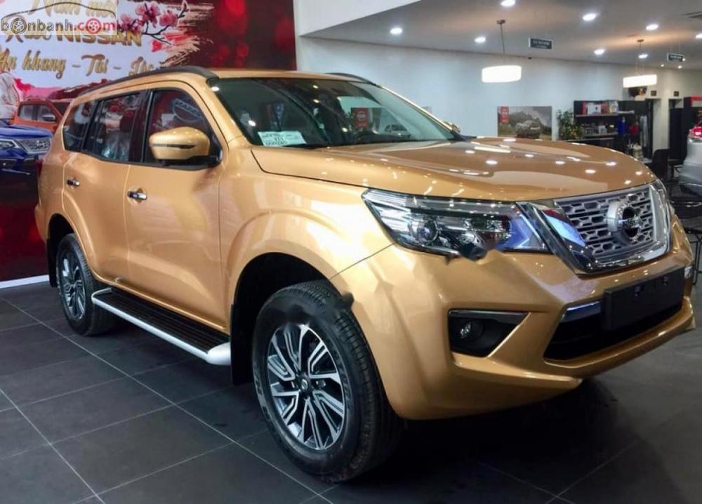 Nissan Terrano Terra V 2.5 AT 4WD 2018 - Cần bán Nissan Terrano Terra V 2.5 AT 4WD năm 2018, màu vàng, xe nhập