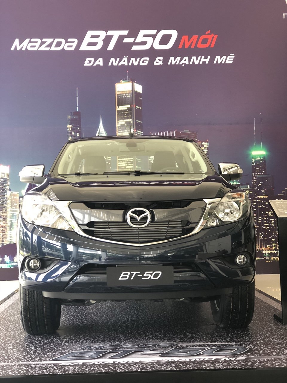 Mazda BT 50 2.2 ATH 2018 - Bán tải BT50 2.2 ATH, giảm tiền mặt + tặng bảo hiểm vật chất khi mua xe trong tháng