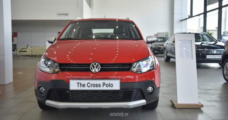 Volkswagen Polo  Cross  2018 - Bán Volkswagen Polo Cross sản xuất năm 2018, màu đỏ, nhập khẩu nguyên chiếc