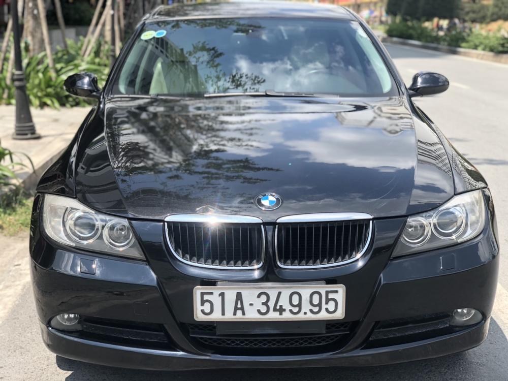 BMW 3 Series 320i  2007 - Bán BMW 3 Series năm 2007, màu đen, xe nhập, giá tốt 420 triệu