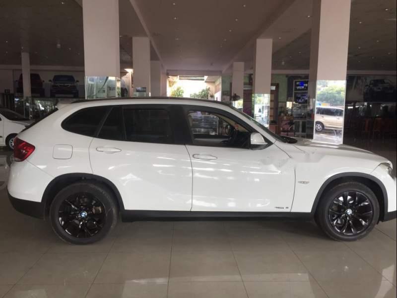 BMW X1 2010 - Bán xe BMW X1 đời 2010, màu trắng