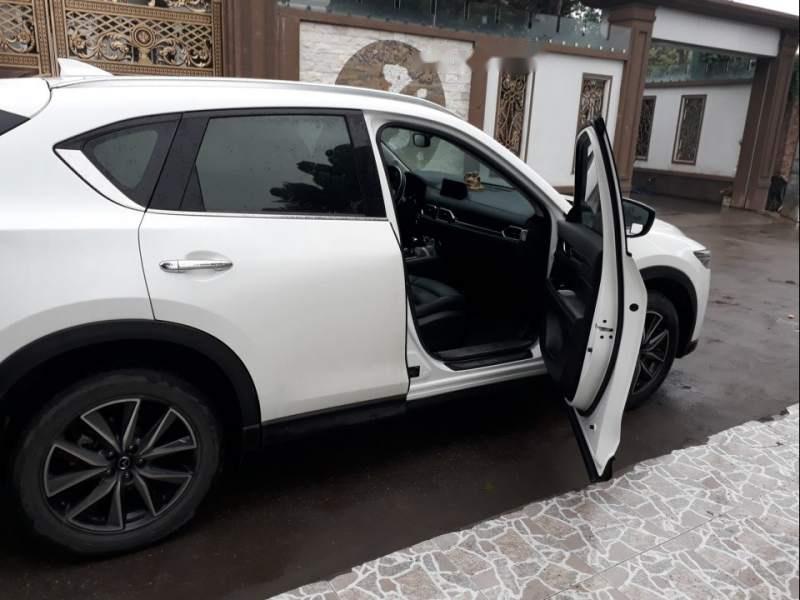 Mazda CX 5 2018 - Cần bán xe Mazda CX 5 năm 2018, màu trắng xe gia đình, giá 890tr
