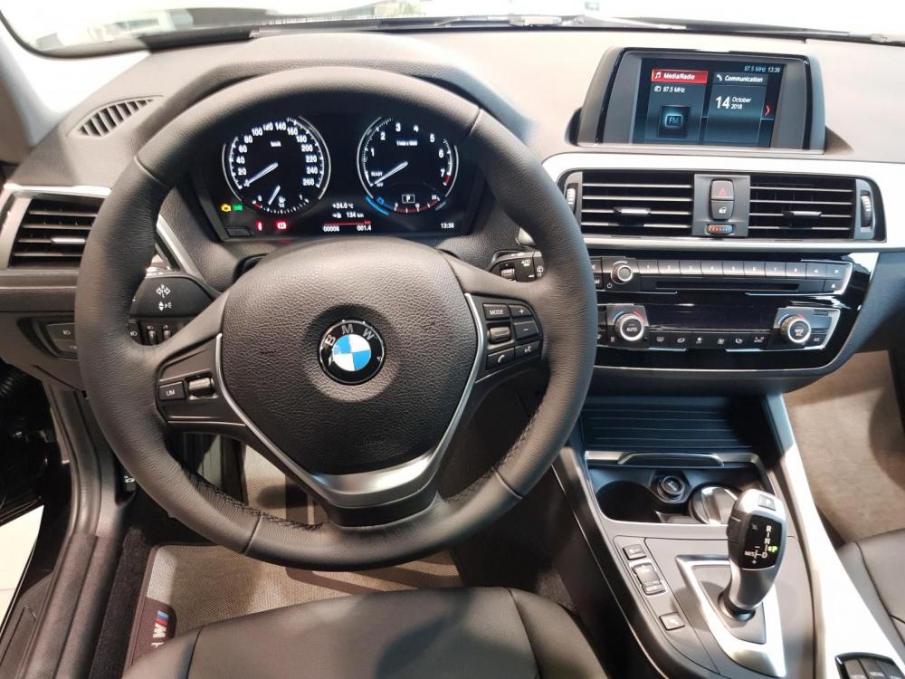 BMW 1 Series 118i  2019 - BMW 118i 2019, nhập khẩu tử Đức, nhận khuyến mãi 50 triệu trực tiếp khi liên hệ