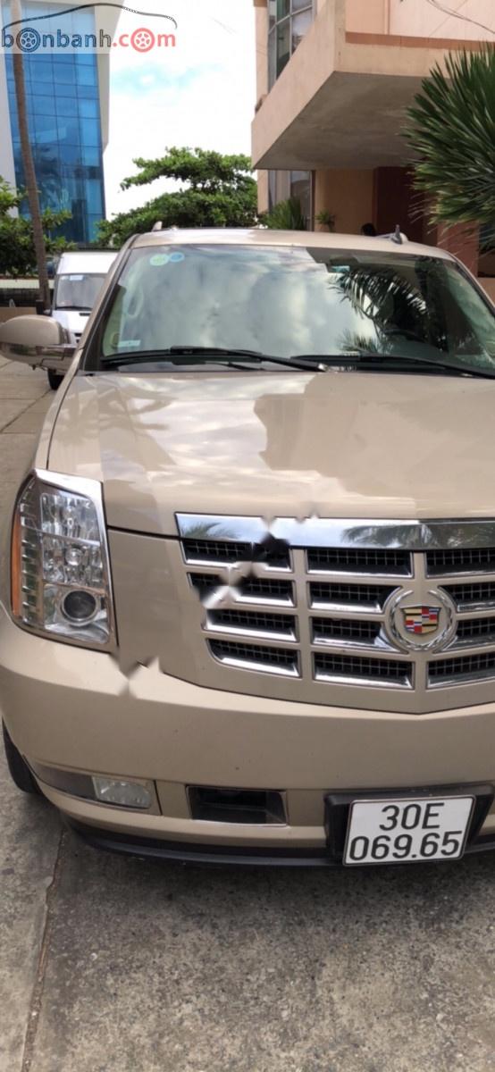 Cadillac Escalade 2008 - Bán xe Cadillac Escalade đời 2008, màu vàng, nhập khẩu nguyên chiếc, đi cực thích