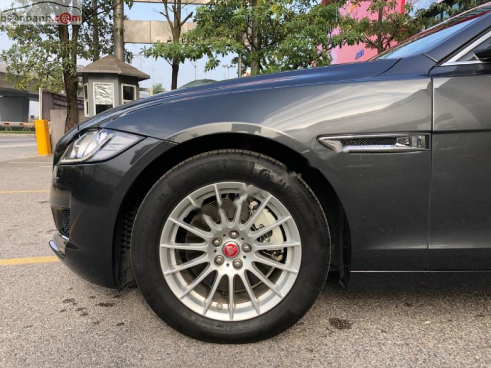 Jaguar XF 2.0 AT 2016 - Bán Jaguar XF sản xuất 2016, đăng ký 2018, đã đi hơn 1 vạn km