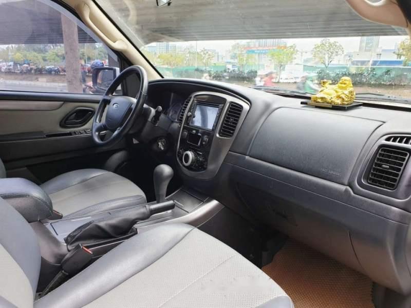 Ford Escape  XLS  2012 - Bán xe Ford Escape XLS đời 2012, màu trắng