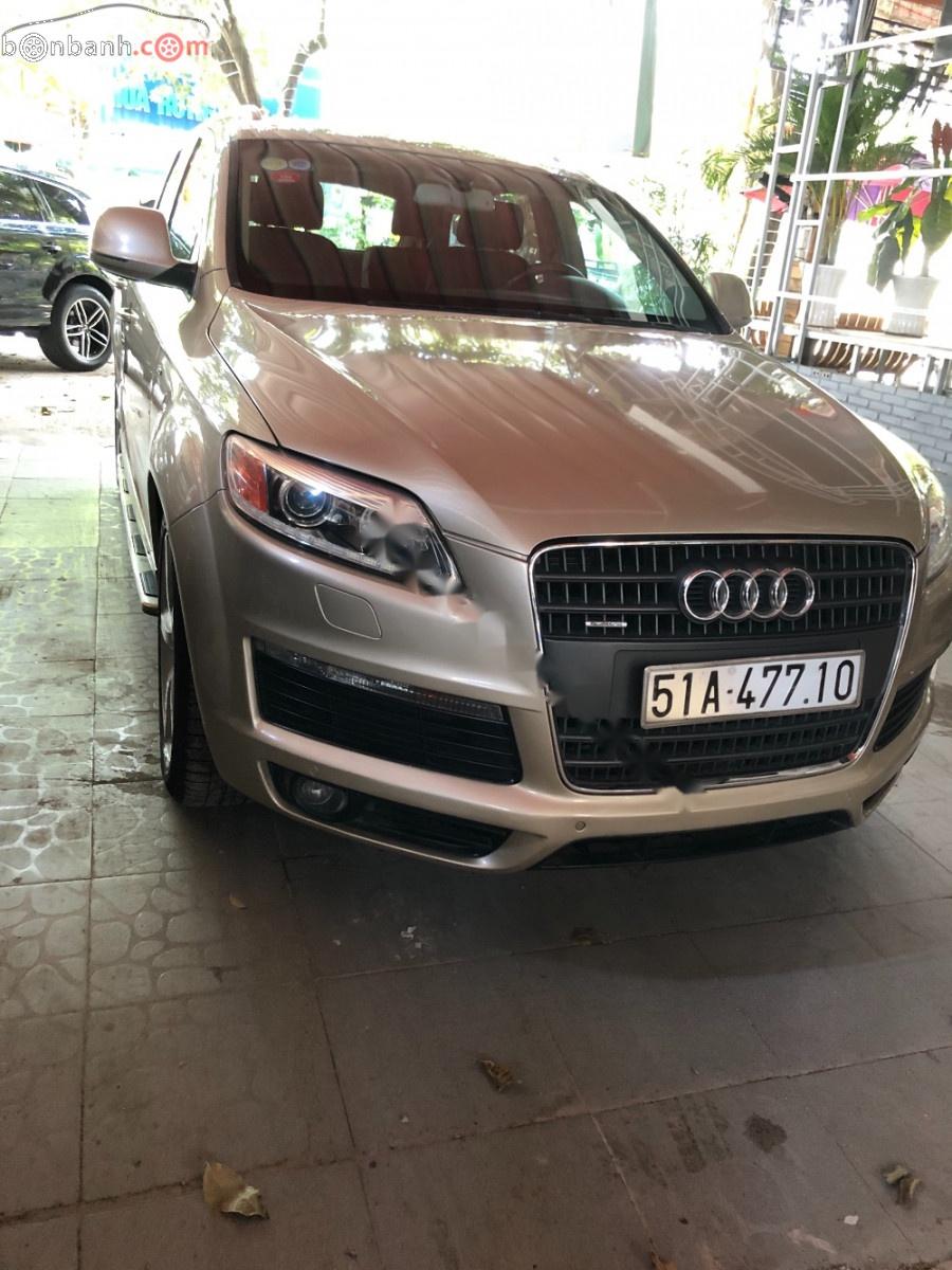 Audi Q7 2009 - Bán xe Audi Q7 năm sản xuất 2009, màu vàng, nhập khẩu xe gia đình