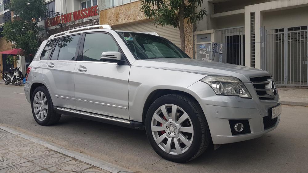 Mercedes-Benz GLK   300 2009 - Bán Mercedes GLK 300 đời 2009, màu bạc.