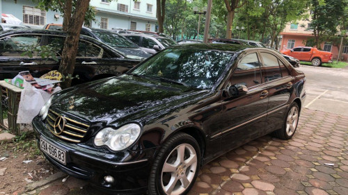 Mercedes-Benz C class  C280 3.0 AT  2005 - Cần bán Mercedes C280 3.0 AT 2005, màu đen số tự động, giá 265tr