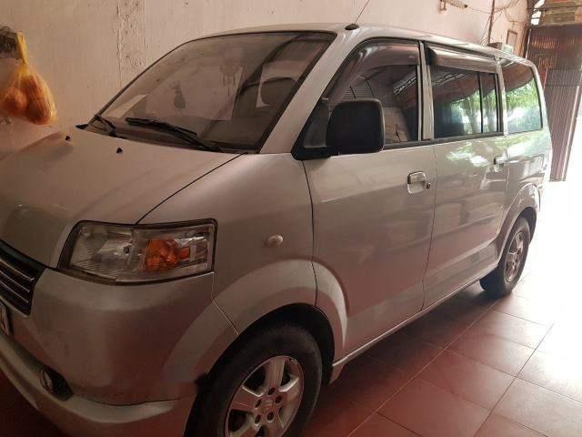 Suzuki APV 2007 - Cần bán gấp Suzuki APV sản xuất năm 2007, màu bạc xe gia đình