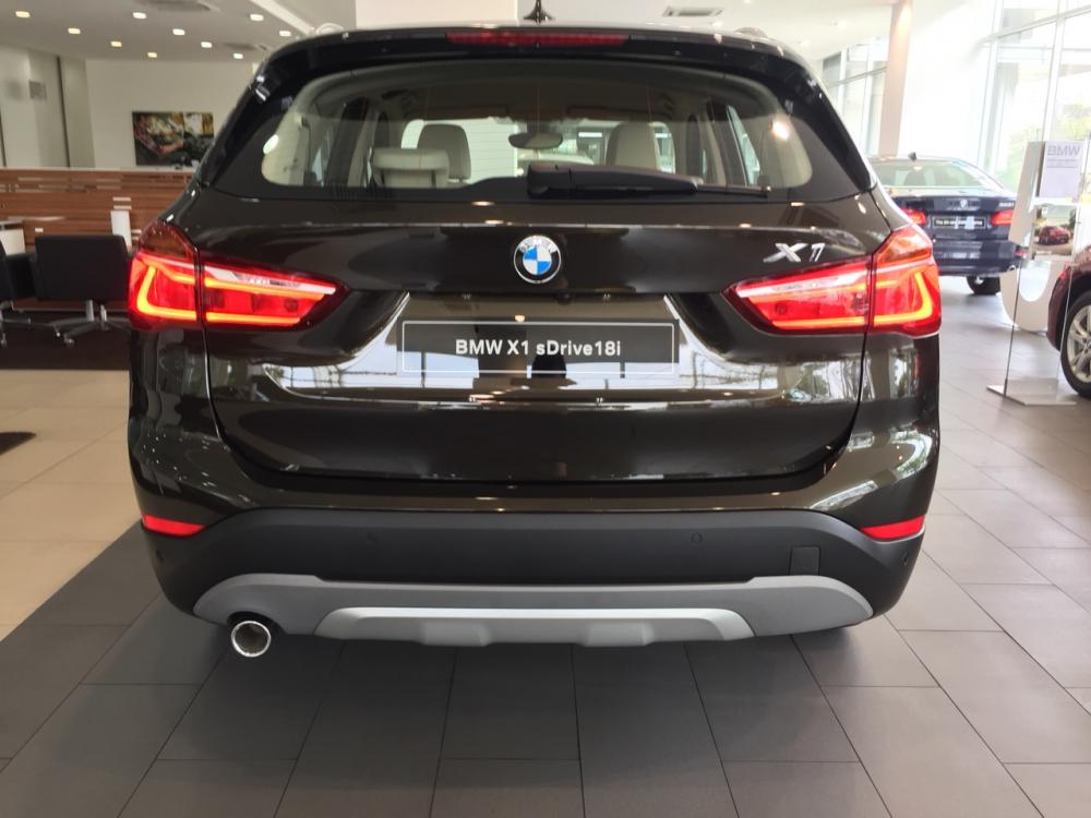 BMW X1 2018 - Bán BMW X1 đời 2019, màu nâu, nhập khẩu