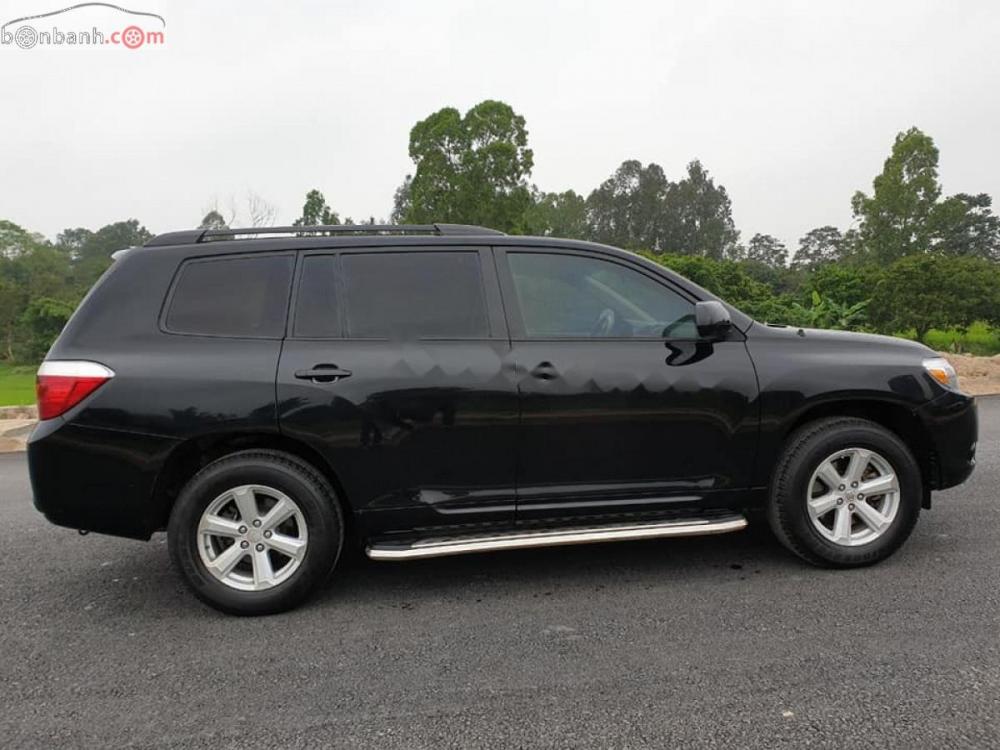 Toyota Highlander 2.7LE 2010 - Bán Toyota Highlander 2.7LE năm 2010, màu đen, nhập khẩu 