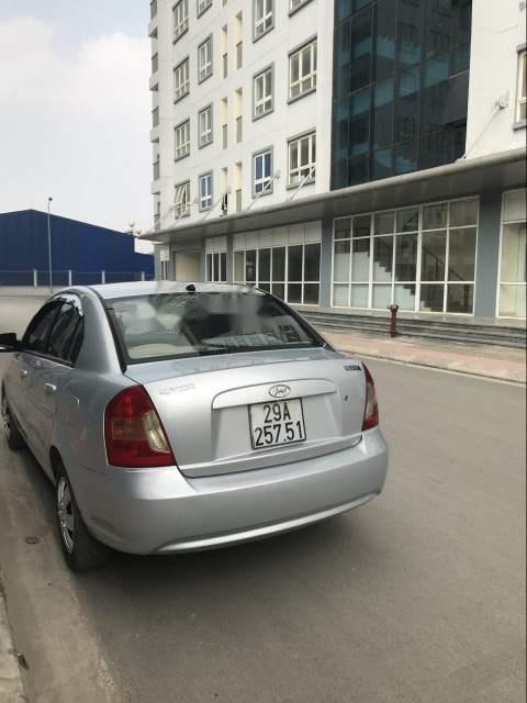 Hyundai Verna   2009 - Bán Hyundai Verna năm 2009, màu bạc, nhập khẩu  