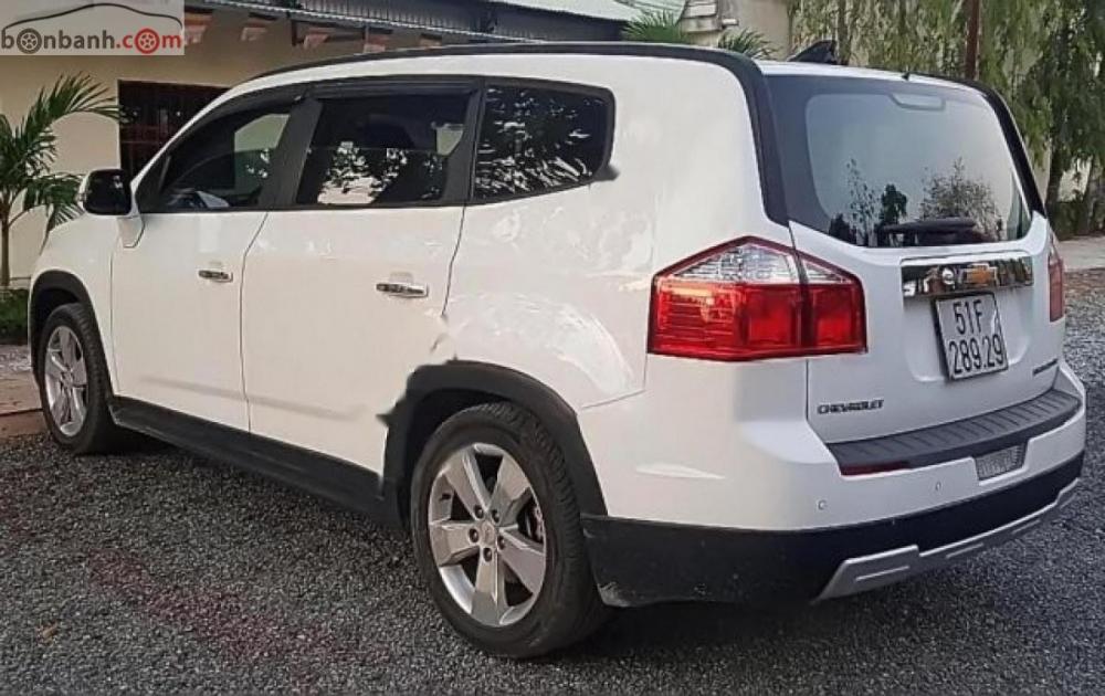 Chevrolet Orlando 2012 - Bán Chevrolet Orlando đời 2012, màu trắng, nhập khẩu 